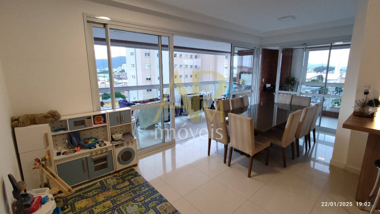 Imagem Apartamento com 3 Quartos à Venda, 179 m² em Centro - Palhoça Imagem Apartamento com 3 Quartos à Venda, 179 m² em Centro - Palhoça