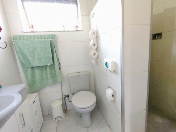Imagem Imóvel com 6 Quartos à Venda, 6.500 m² em Campo Limpo - Teresópolis Imagem Imóvel com 6 Quartos à Venda, 6.500 m² em Campo Limpo - Teresópolis