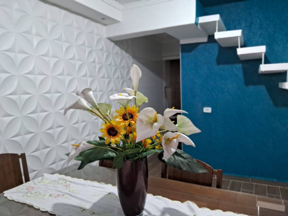 Imagem Sobrado com 3 Quartos à Venda, em Eldorado - Diadema Imagem Sobrado com 3 Quartos à Venda, em Eldorado - Diadema