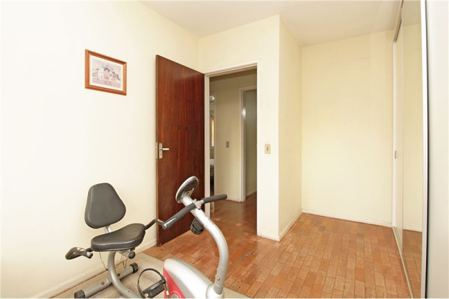 Imagem Imóvel com 3 Quartos à Venda, em Cidade Baixa - Porto Alegre Imagem Imóvel com 3 Quartos à Venda, em Cidade Baixa - Porto Alegre