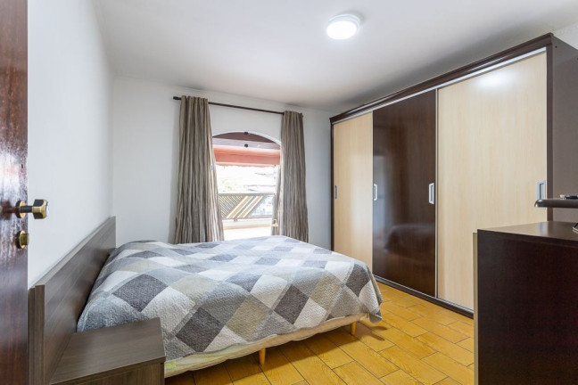 Imagem Casa com 3 Quartos à Venda, 203 m² em Parque Erasmo Assunção - Santo André