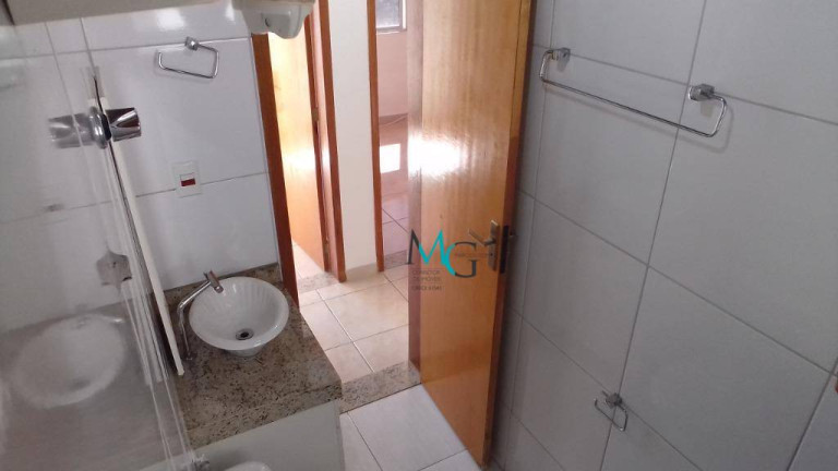 Imagem Apartamento com 3 Quartos à Venda ou Locação, 53 m² em Campo Grande - Rio De Janeiro