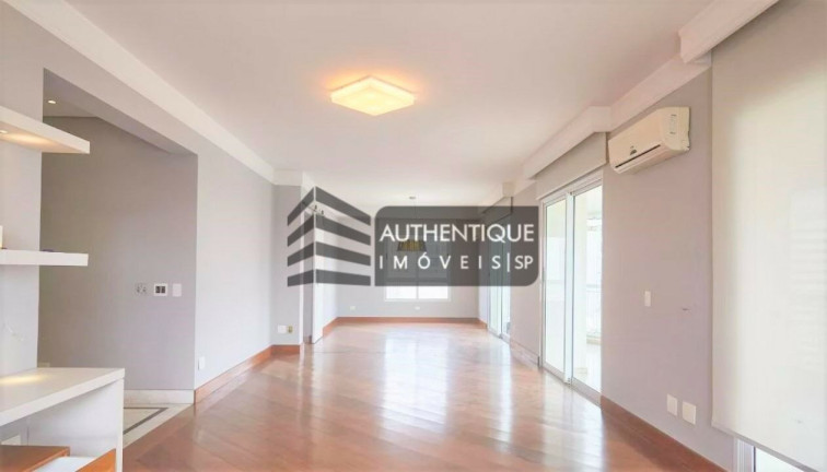 Apartamento com 3 Quartos à Venda, 204 m² em Jardins - São Paulo