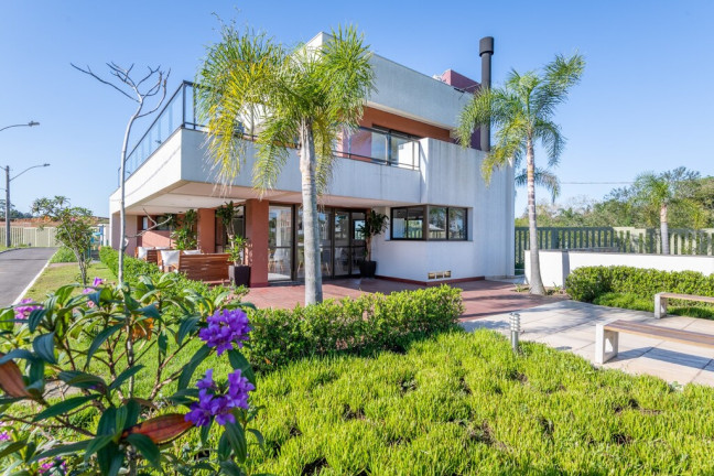 Imagem Casa com 3 Quartos à Venda,  em Mário Quintana - Porto Alegre