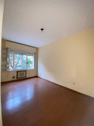 Imagem Apartamento com 2 Quartos à Venda, 55 m² em São João - Porto Alegre Imagem Apartamento com 2 Quartos à Venda, 55 m² em São João - Porto Alegre