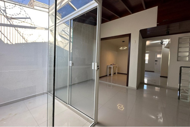 Imagem Casa com 3 Quartos à Venda, 73 m² em Sarandi - Porto Alegre