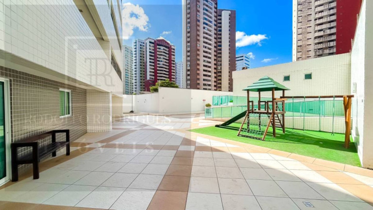 Imagem Apartamento com 2 Quartos à Venda, 86 m² em Meireles - Fortaleza Imagem Apartamento com 2 Quartos à Venda, 86 m² em Meireles - Fortaleza