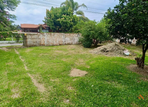 Imagem Casa com 2 Quartos à Venda, 82 m²