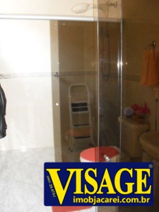 Imagem Casa com 3 Quartos à Venda, em Pq. Meia Lua - Jacareí Imagem Casa com 3 Quartos à Venda, em Pq. Meia Lua - Jacareí