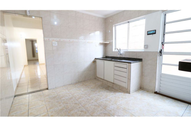 Imagem Casa com 2 Quartos à Venda, em Campo Limpo - São Paulo Imagem Casa com 2 Quartos à Venda, em Campo Limpo - São Paulo