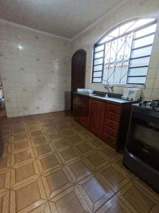 Imagem Sobrado com 2 Quartos à Venda, 169 m² em Jardim Ana Maria Imagem Sobrado com 2 Quartos à Venda, 169 m² em Jardim Ana Maria
