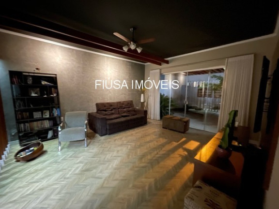 Imagem Casa com 3 Quartos à Venda, em Jardim Antártica - Ribeirão Preto Imagem Casa com 3 Quartos à Venda, em Jardim Antártica - Ribeirão Preto