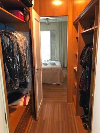 Imagem Apartamento com 4 Quartos à Venda, 196 m² em Higienópolis - São Paulo Imagem Apartamento com 4 Quartos à Venda, 196 m² em Higienópolis - São Paulo