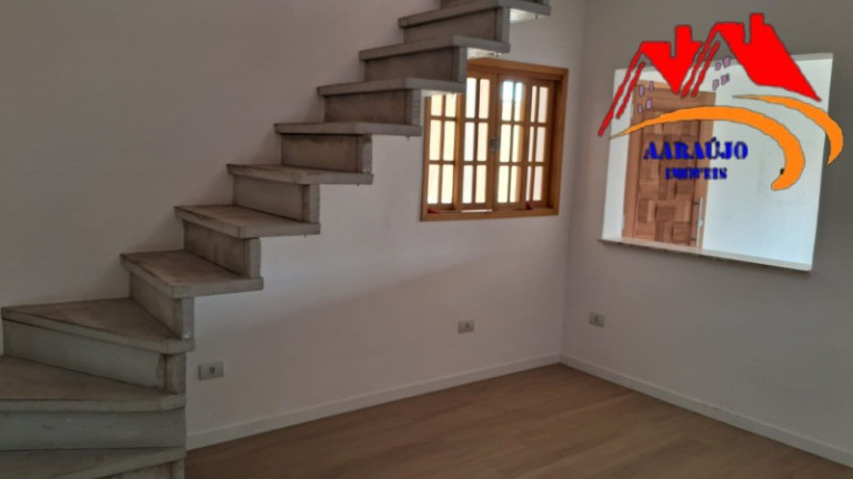 Imagem Casa com 3 Quartos à Venda, 190 m² em Centro - Osasco Imagem Casa com 3 Quartos à Venda, 190 m² em Centro - Osasco