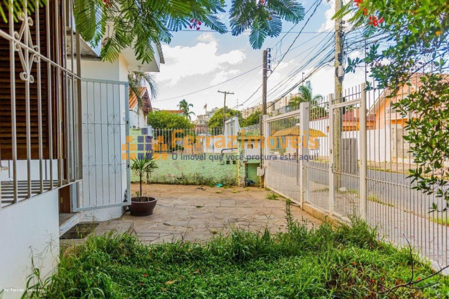 Imagem Casa com 2 Quartos à Venda, 296 m² em Passo Das Pedras - Porto Alegre Imagem Casa com 2 Quartos à Venda, 296 m² em Passo Das Pedras - Porto Alegre
