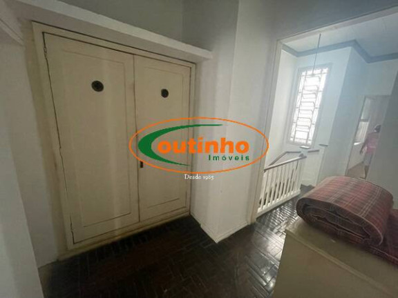 Imagem Casa com 4 Quartos à Venda, 172 m² em Tijuca - Rio De Janeiro Imagem Casa com 4 Quartos à Venda, 172 m² em Tijuca - Rio De Janeiro