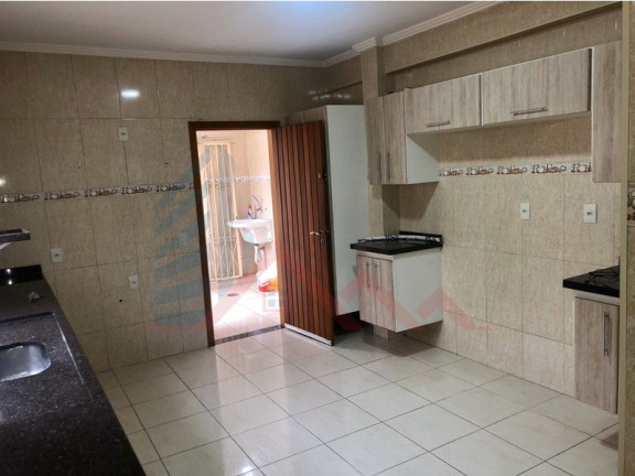 Imagem Sobrado com 4 Quartos à Venda, 200 m² em Vila Bertioga - São Paulo