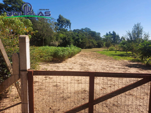 Imagem Chácara com 2 Quartos à Venda, 11.000 m² em Viamão