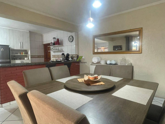 Imagem Casa com 3 Quartos à Venda, 222 m²