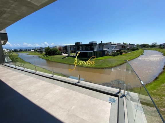 Imagem Casa de Condomínio com 5 Quartos à Venda, 428 m² em Capão Ilhas Resort - Capão Da Canoa Imagem Casa de Condomínio com 5 Quartos à Venda, 428 m² em Capão Ilhas Resort - Capão Da Canoa