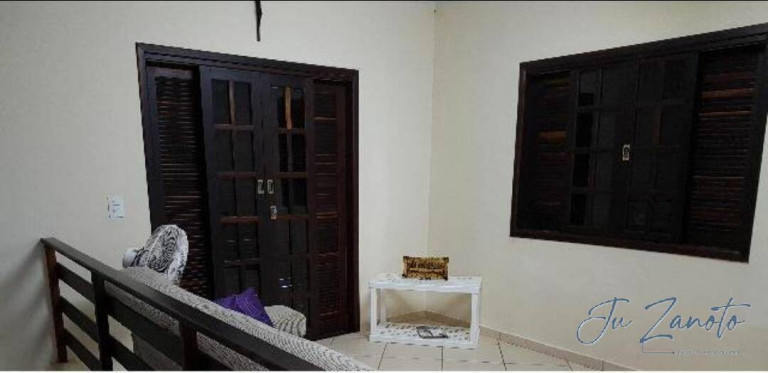 Imagem Casa com 3 Quartos à Venda, 160 m² em Centro - Guaratuba Imagem Casa com 3 Quartos à Venda, 160 m² em Centro - Guaratuba
