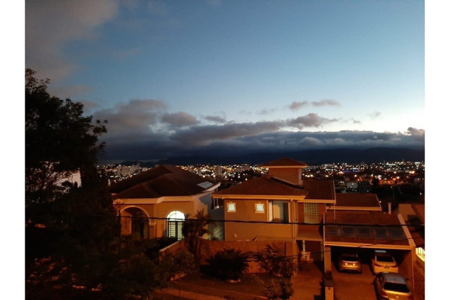 Imagem Casa com 4 Quartos à Venda, 624 m² em Portal Do Paraíso I - Jundiaí