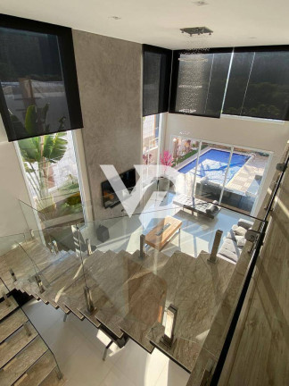 Imagem Casa com 4 Quartos à Venda, 385 m² em Alphaville - Santana De Parnaíba Imagem Casa com 4 Quartos à Venda, 385 m² em Alphaville - Santana De Parnaíba