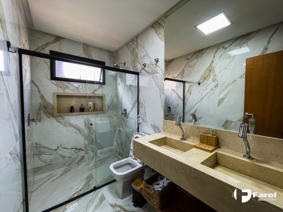Imagem Casa de Condomínio com 4 Quartos à Venda, 265 m² em Residencial Goiânia Golfe Clube - Goiânia Imagem Casa de Condomínio com 4 Quartos à Venda, 265 m² em Residencial Goiânia Golfe Clube - Goiânia