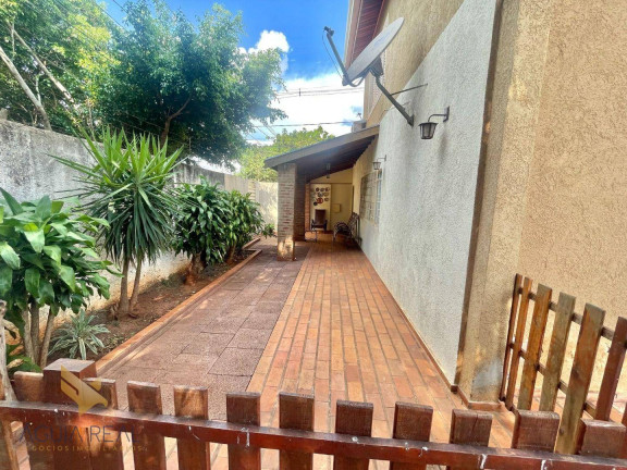Imagem Sobrado com 4 Quartos à Venda, 204 m² em Chácara Cachoeira - Campo Grande Imagem Sobrado com 4 Quartos à Venda, 204 m² em Chácara Cachoeira - Campo Grande