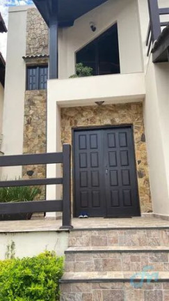 Sobrado com 3 Quartos à Venda, 208 m² em Vila Suissa - Mogi Das Cruzes
