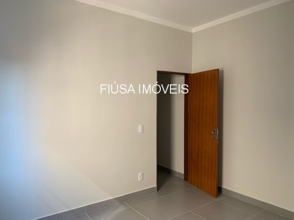Imagem Casa com 3 Quartos à Venda, em Sumarezinho - Ribeirão Preto Imagem Casa com 3 Quartos à Venda, em Sumarezinho - Ribeirão Preto