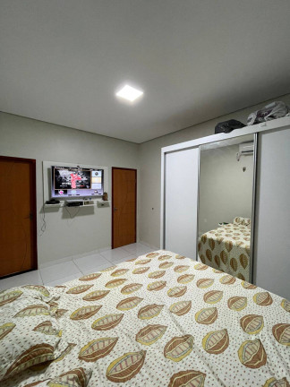 Imagem Casa com 3 Quartos à Venda, em Ponta Negra - Manaus Imagem Casa com 3 Quartos à Venda, em Ponta Negra - Manaus