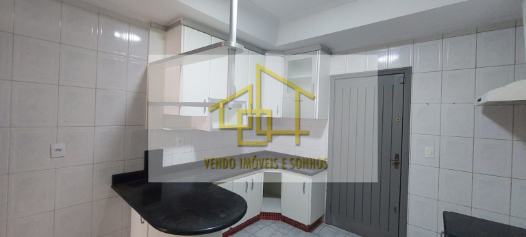 Imagem Casa com 4 Quartos à Venda, 145 m² em Vila Brasilina - São Paulo Imagem Casa com 4 Quartos à Venda, 145 m² em Vila Brasilina - São Paulo