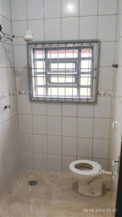 Imagem Casa com 2 Quartos à Venda, 76 m² em Guilhermina - Praia Grande
