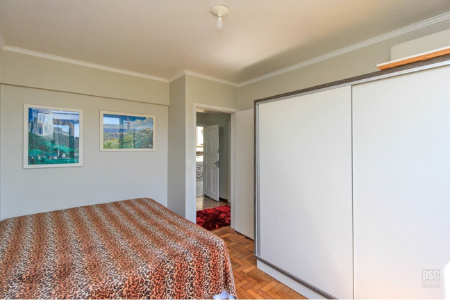 Imagem Apartamento com 2 Quartos à Venda, 128 m² em Centro Histórico - Porto Alegre Imagem Apartamento com 2 Quartos à Venda, 128 m² em Centro Histórico - Porto Alegre