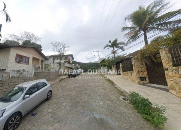 Imagem Apartamento com 1 Quarto para Alugar, 54 m² em Itacorubi - Florianópolis