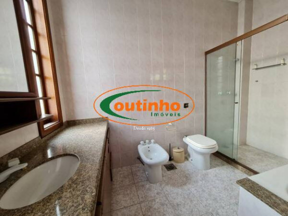 Imagem Casa com 7 Quartos à Venda, 371 m² em Rocha - Rio De Janeiro Imagem Casa com 7 Quartos à Venda, 371 m² em Rocha - Rio De Janeiro