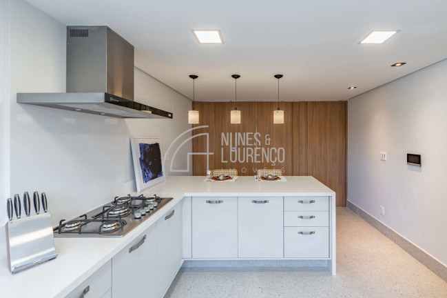 Imagem Casa com 4 Quartos à Venda, 350 m² em Embaré - Santos Imagem Casa com 4 Quartos à Venda, 350 m² em Embaré - Santos