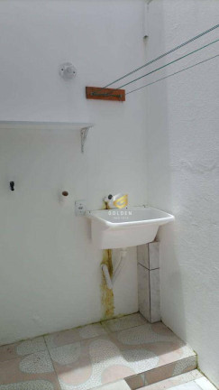 Imagem Sobrado com 2 Quartos à Venda, 70 m² em Areias - Camboriú Imagem Sobrado com 2 Quartos à Venda, 70 m² em Areias - Camboriú