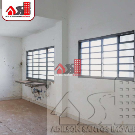 Imagem Casa com 9 Quartos à Venda, 379 m² em Centro - Pirassununga