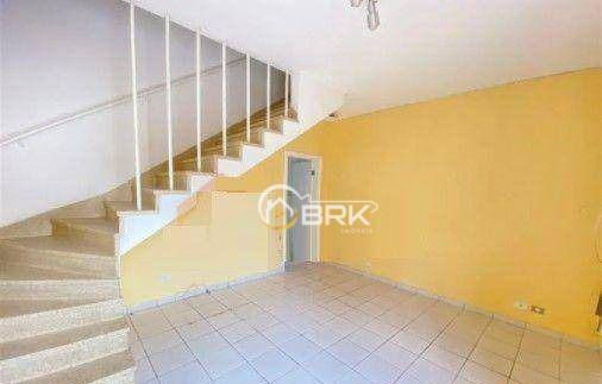 Sobrado com 2 Quartos para Alugar, 78 m² em Vila Carrão - São Paulo