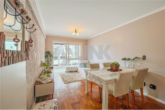 Imagem Apartamento com 1 Quarto à Venda, 56 m² em Passo Da Areia - Porto Alegre