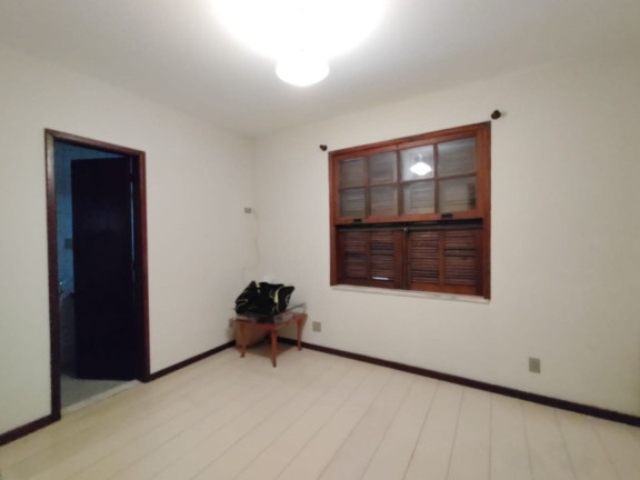 Imagem Casa com 4 Quartos à Venda, 114 m² em Santa Cecília - Teresópolis Imagem Casa com 4 Quartos à Venda, 114 m² em Santa Cecília - Teresópolis