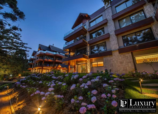 Imagem Apartamento com 3 Quartos à Venda, 319 m² em Planalto - Gramado Imagem Apartamento com 3 Quartos à Venda, 319 m² em Planalto - Gramado