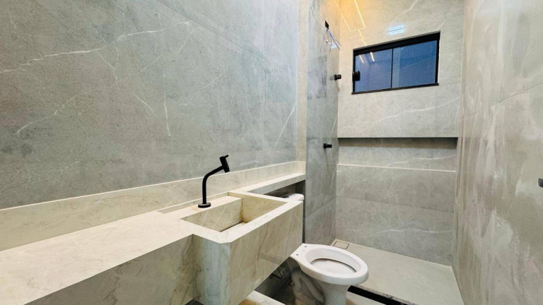 Imagem Casa com 2 Quartos à Venda, 60 m² em Jardim Peró - Cabo Frio Imagem Casa com 2 Quartos à Venda, 60 m² em Jardim Peró - Cabo Frio