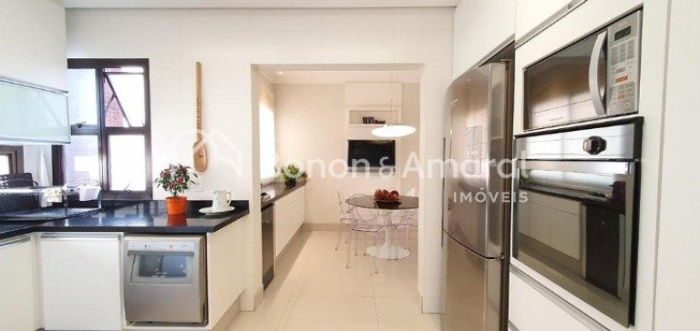 Imagem Apartamento com 3 Quartos à Venda, 215 m² em Cambuí - Campinas