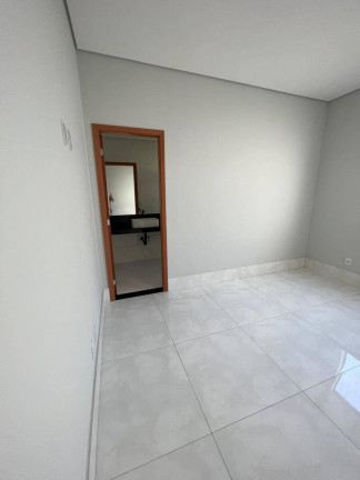 Imagem Casa com 3 Quartos à Venda, 76 m² em Cuiabá Imagem Casa com 3 Quartos à Venda, 76 m² em Cuiabá