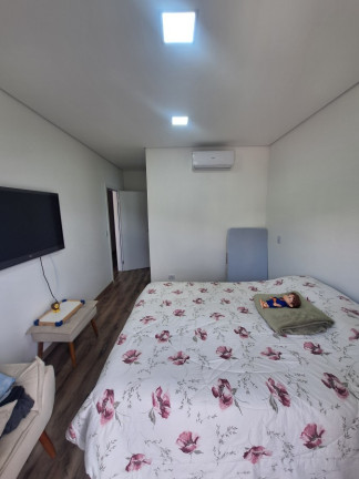 Imagem Casa com 2 Quartos para Alugar, 150 m² em Villas Do Jaguari - Santana De Parnaíba Imagem Casa com 2 Quartos para Alugar, 150 m² em Villas Do Jaguari - Santana De Parnaíba
