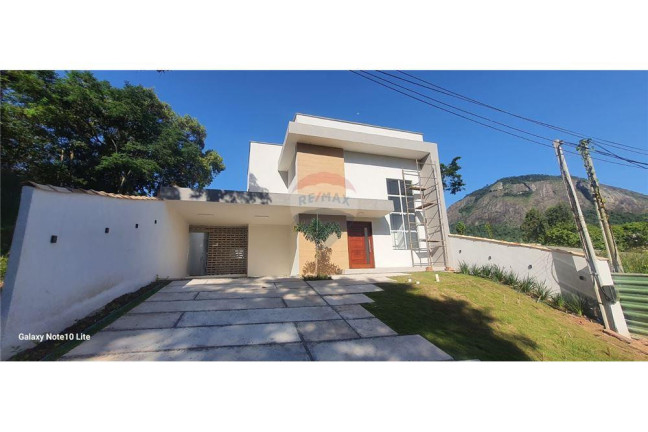 Imagem Casa de Condomínio com 3 Quartos à Venda, 160 m² em Inoa - Maricá
