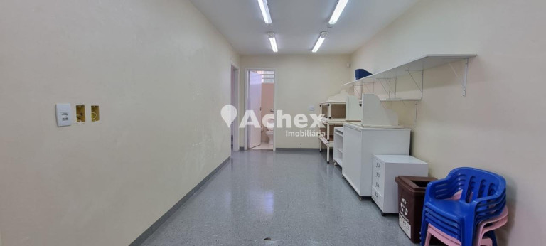 Imagem Casa com 3 Quartos à Venda, 300 m² em Jardim Santa Genebra - Campinas
